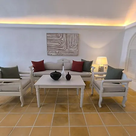 Aparthotel Mardanza Krokos 3*
